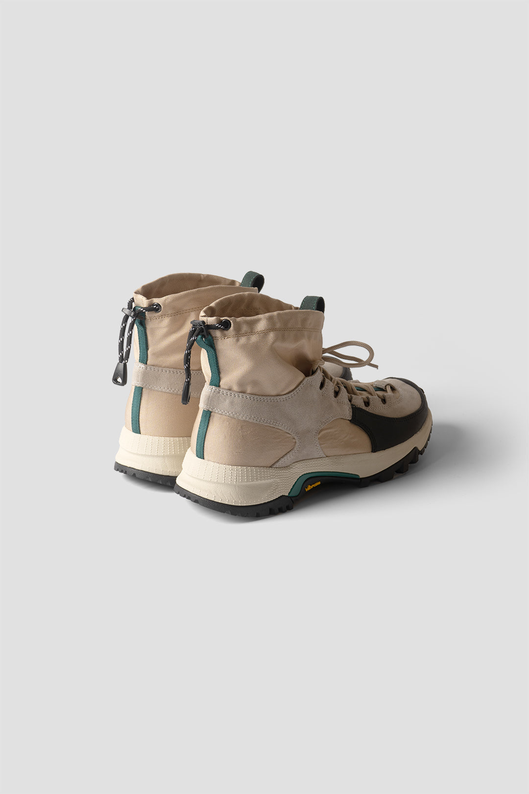 "Inity Hiker mid" TM-KABA-0001 BEIGE