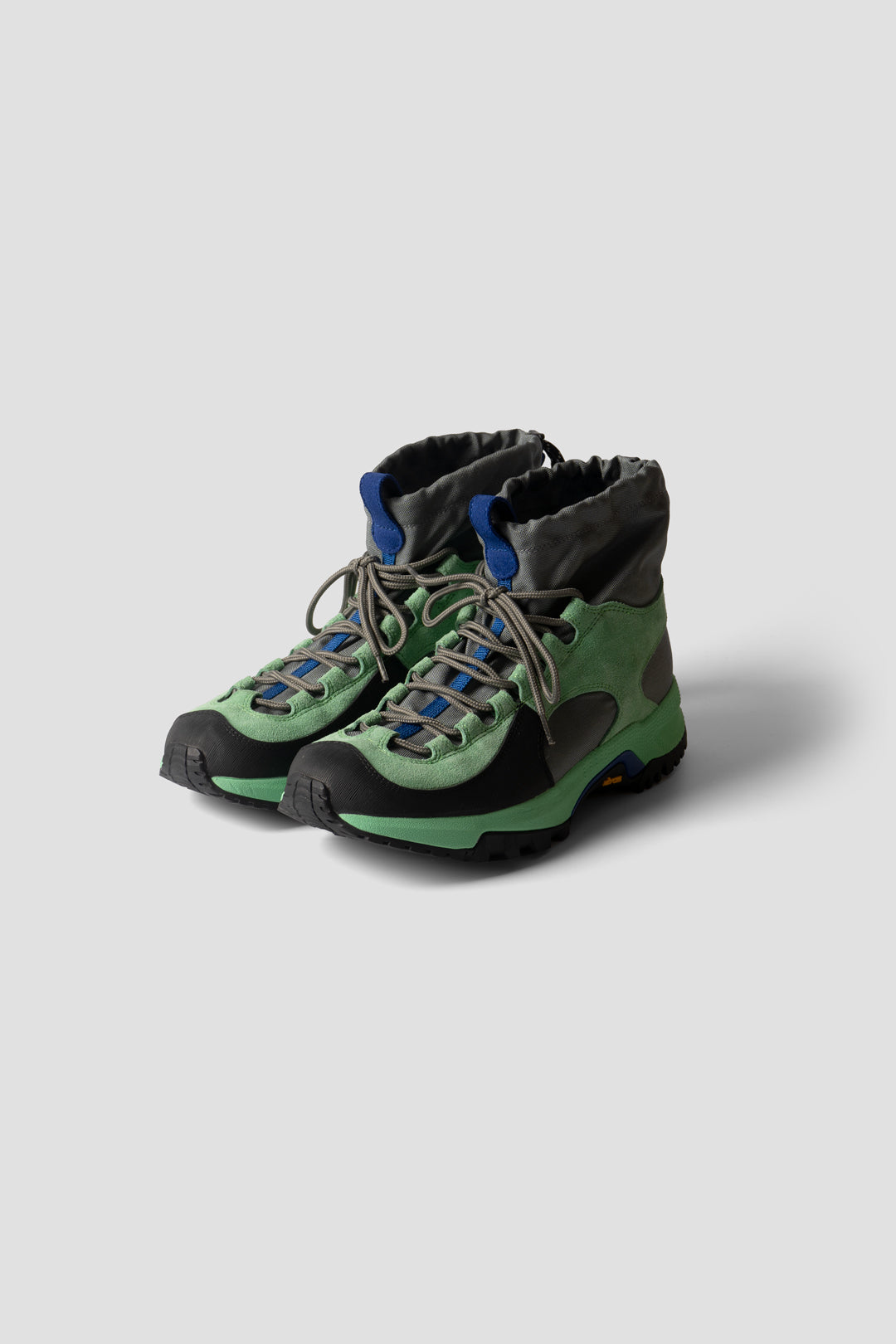 "Inity Hiker mid" TM-KABA-0001  GREEN