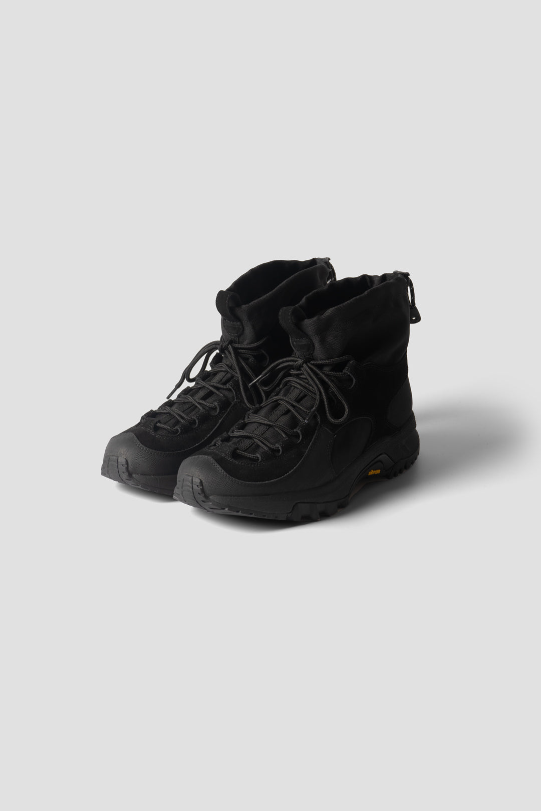 "Inity Hiker mid" TM-KABA-0001  BLACK